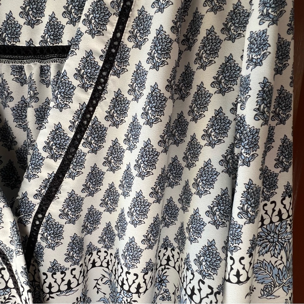INC International Concepts blouse - blue and white - Picture 2 of 4